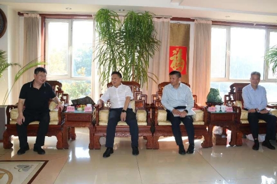 1727425118447029056.png 2.png